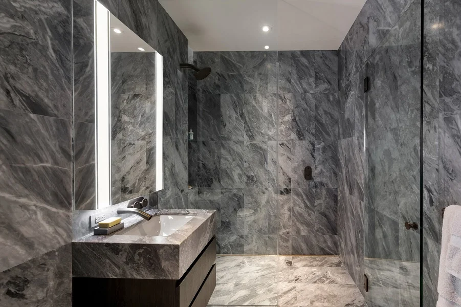 The Walk-In Shower Showcase