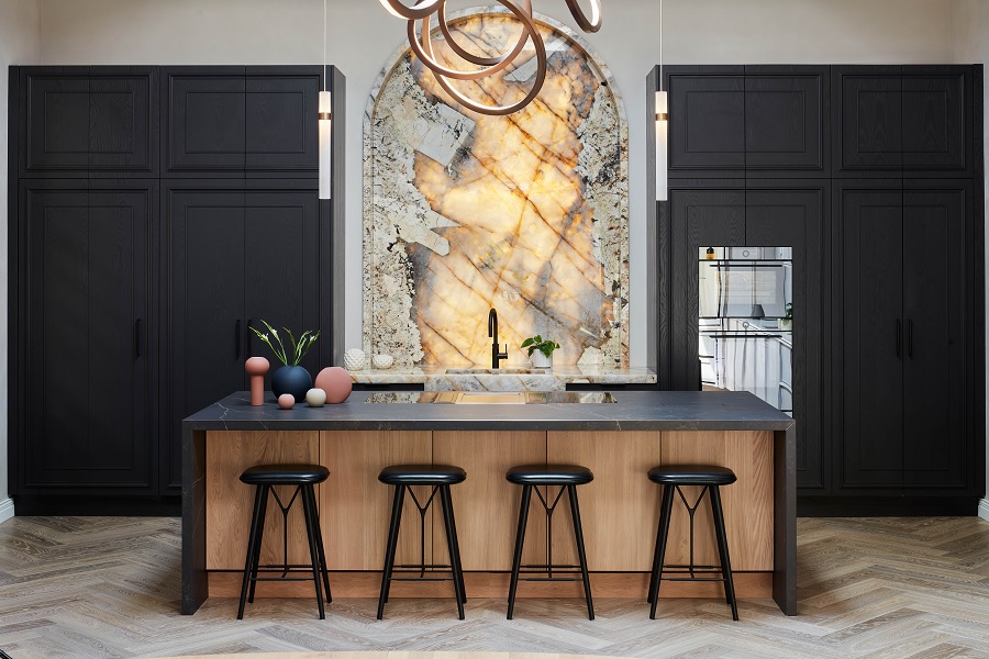 Using Black Stones in Creating Bold Interior Statements