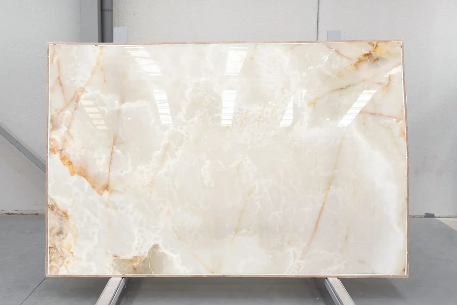 Why Importing and Installing White Onyx in Spain Is a Job for Experts?