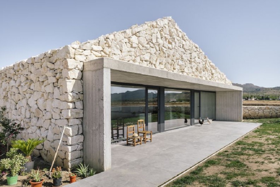 Key Design Trends for Natural Stone in Modern Spanish Architecture